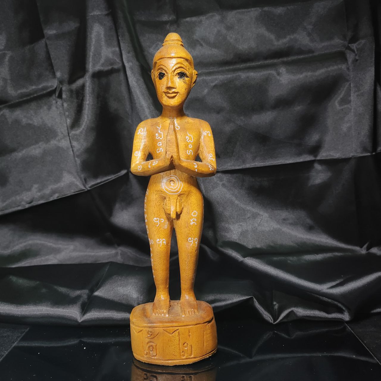 Jin Thai Fo Pai - ARCHAN RICH啊赞沥爱凯（灵木雕）