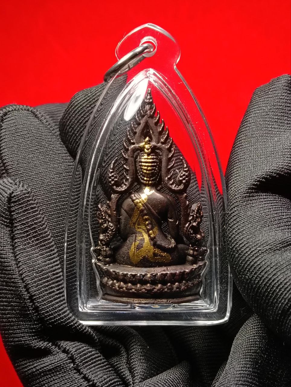 龍婆爽頭幫成功佛九寶銅製
Lp shuang phra chinnaraj Roonlek nur nawa loha （附有鉴定卡） | Jin Thai Fo Pai