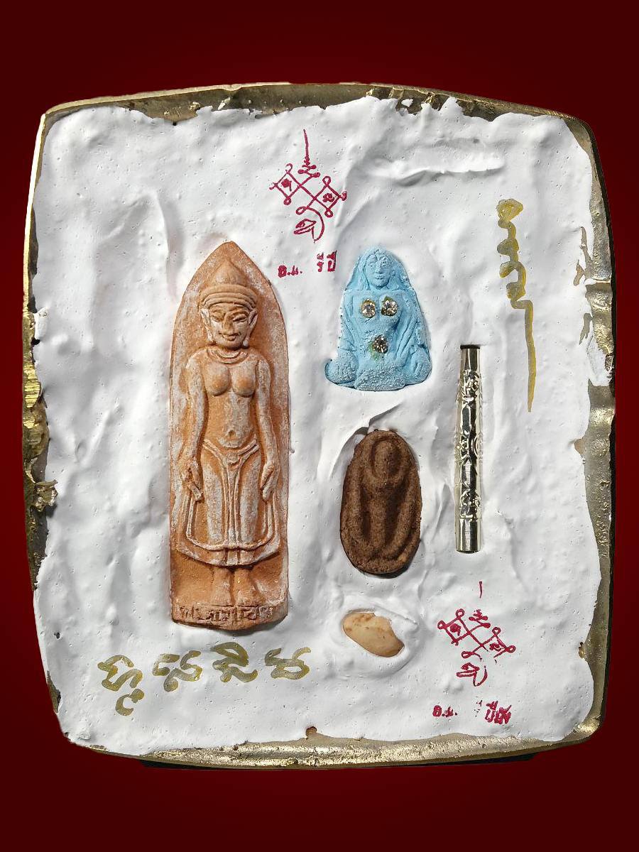 丰收女神供奉金身 | Jin Thai Fo Pai