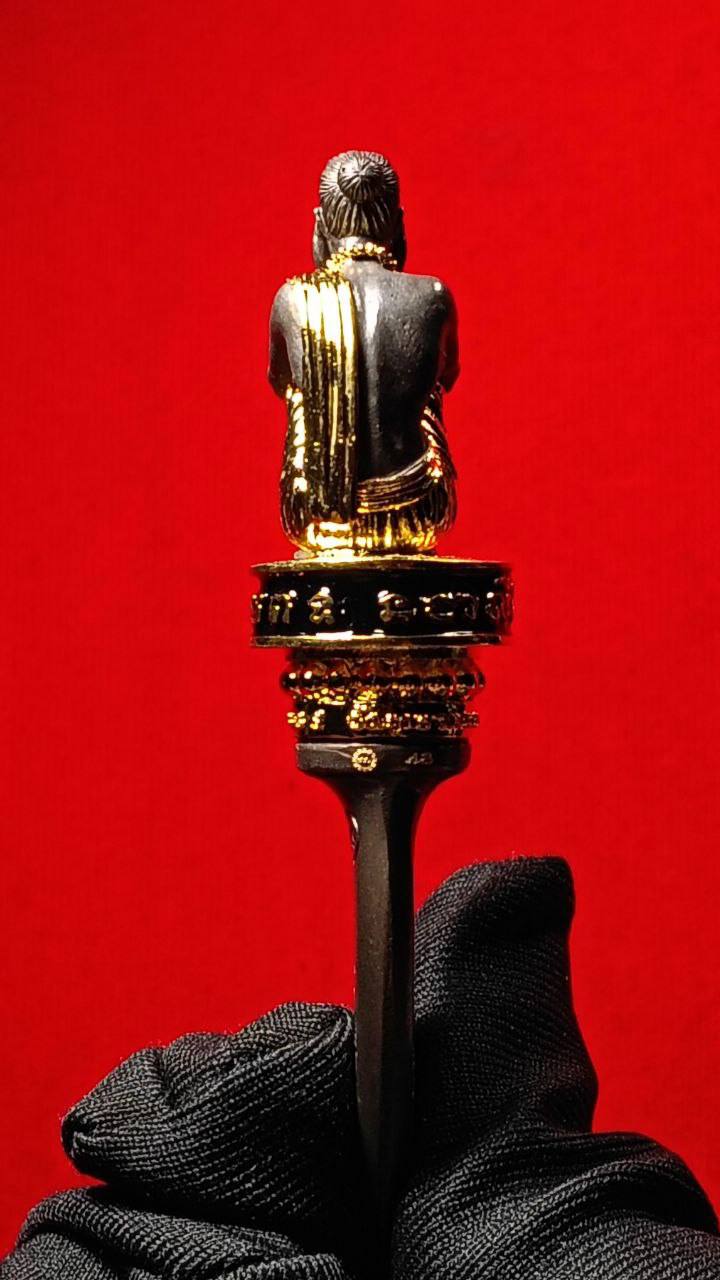 阿赞Thamma Siri--HUN PA YON MIT MOR | Jin Thai Fo Pai