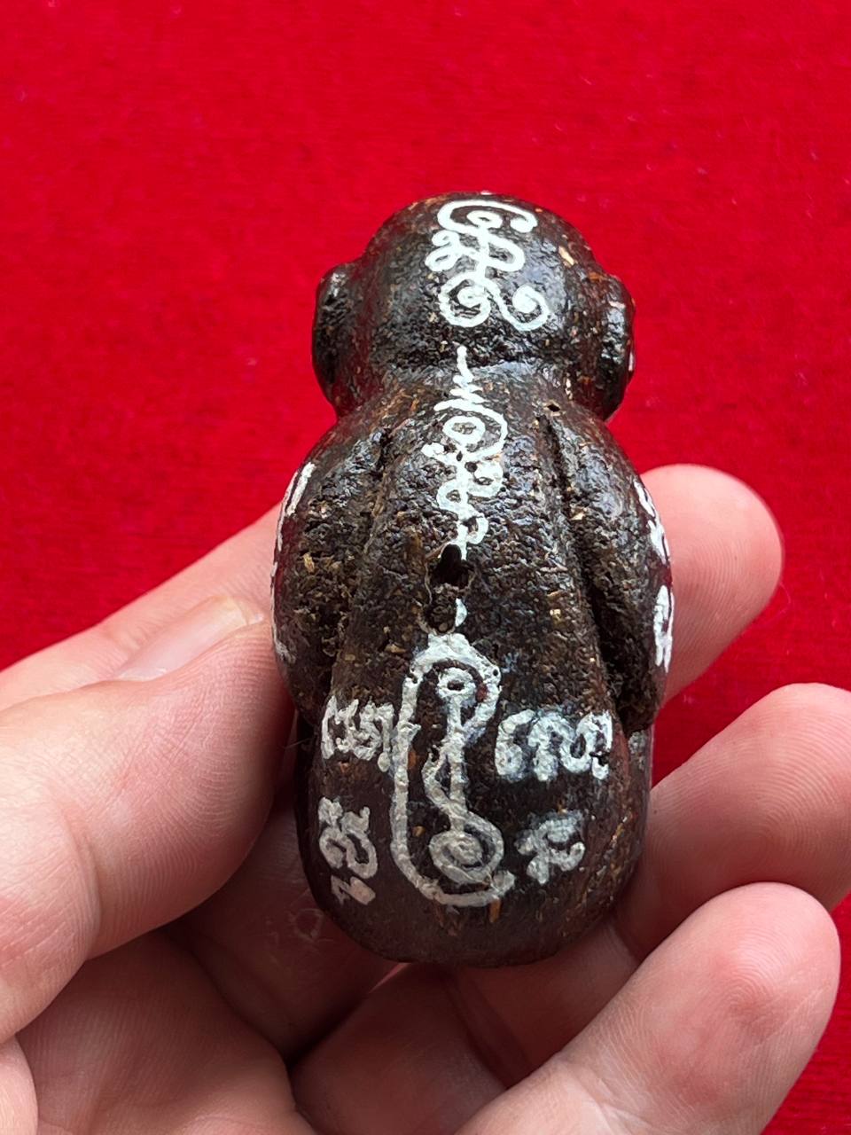 阿赞 Daeng 早期重工限量Lukok Kuman现物实拍 | Jin Thai Fo Pai