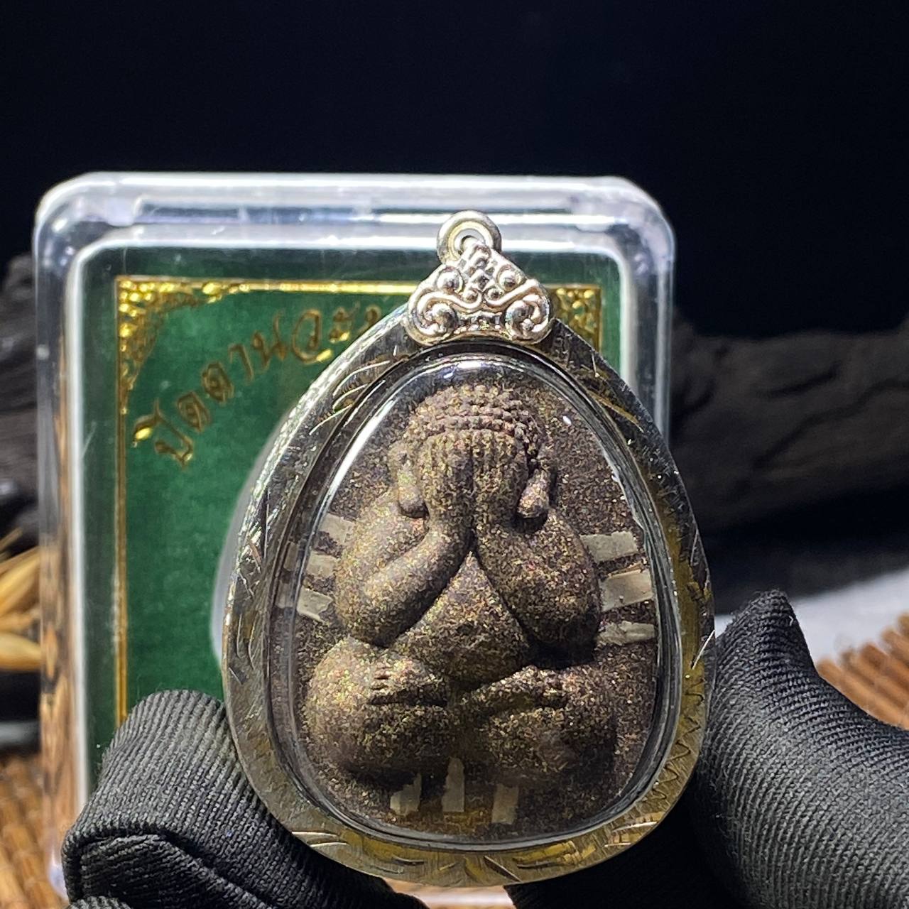 Lp Koon 经典作品《Phra Pidta Maha Mongkol》 | Jin Thai Fo Pai